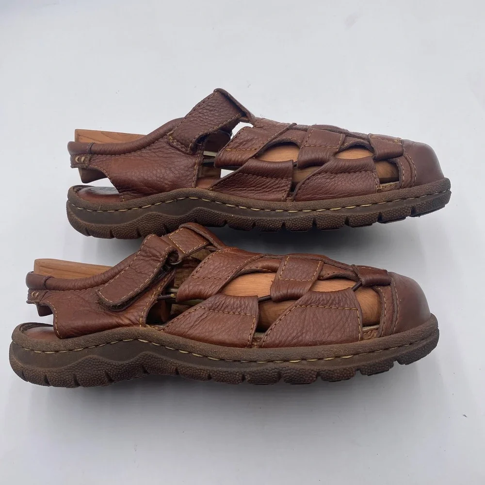 Born H39606 Fisherman Sandals Mens 10 43 Brown Leather Handcrafted Rugged Casual
